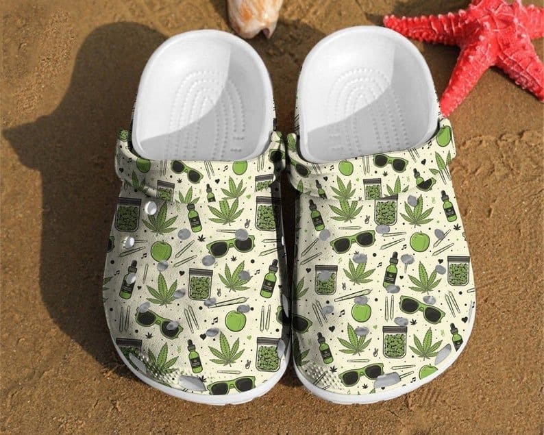 Weed Leaf Crocs Cannabis Marijuana 420 Weed Crocband Clog Shoes For Men Women HT
