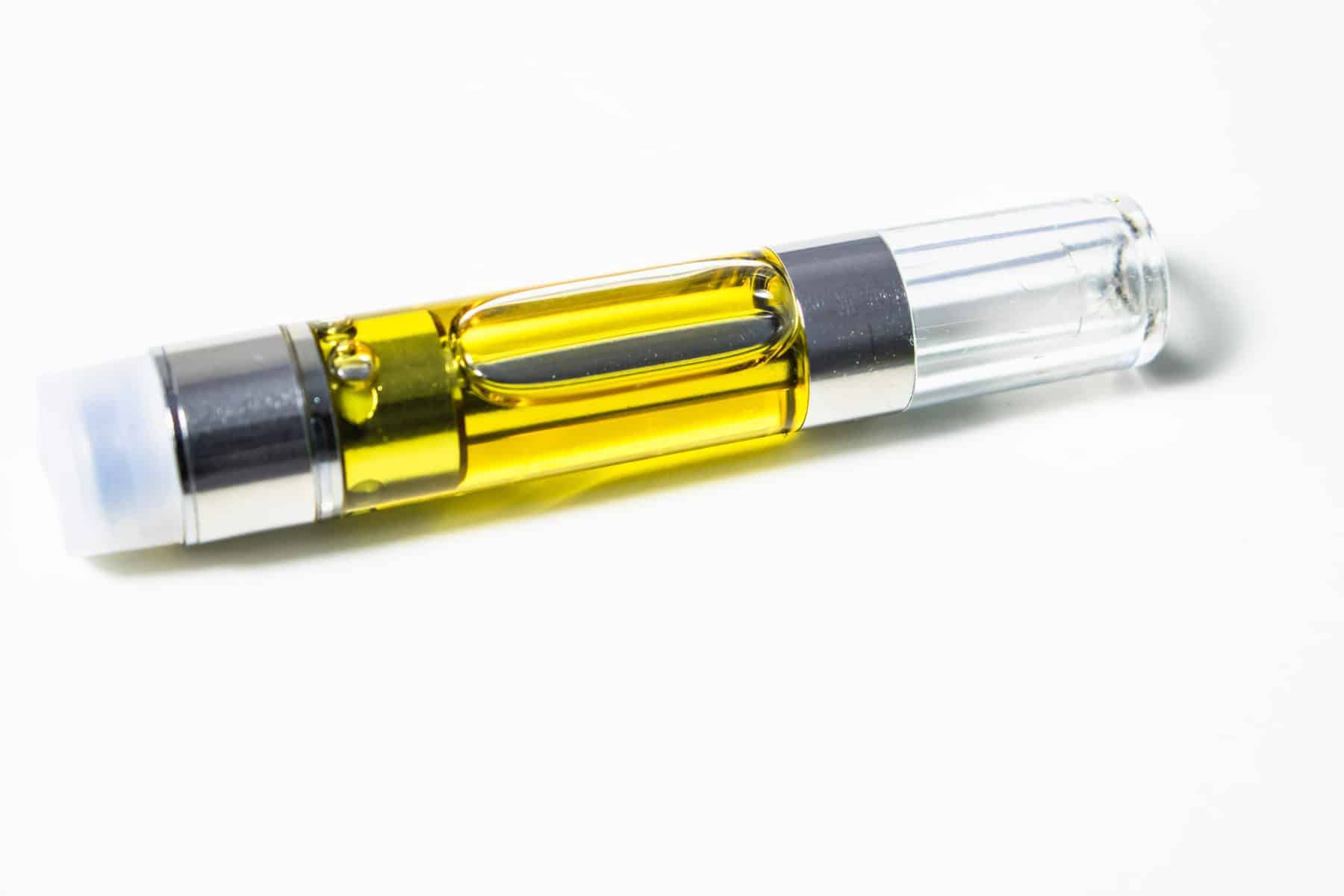 Cannabis distillate plus terpenes in vaporizor cartridge. How to tell if my thc cartridge is fake